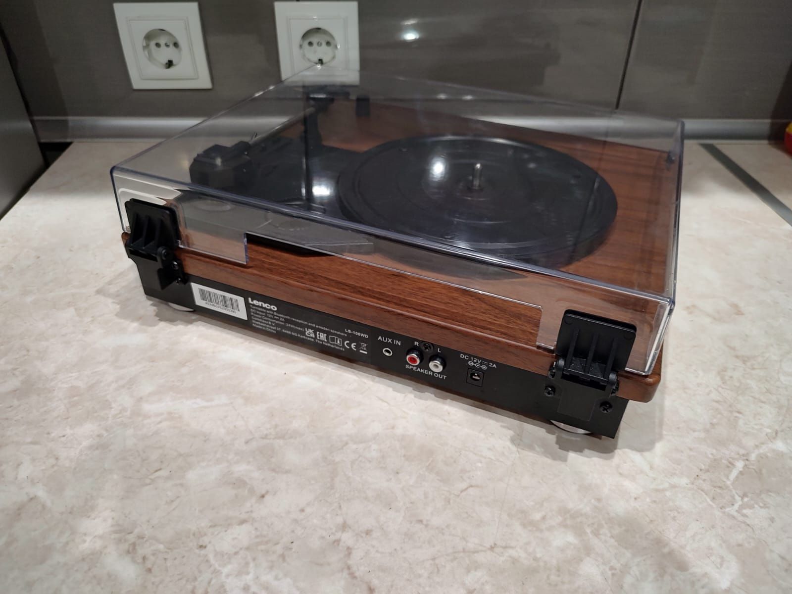 Gramofon Lenco LS-100