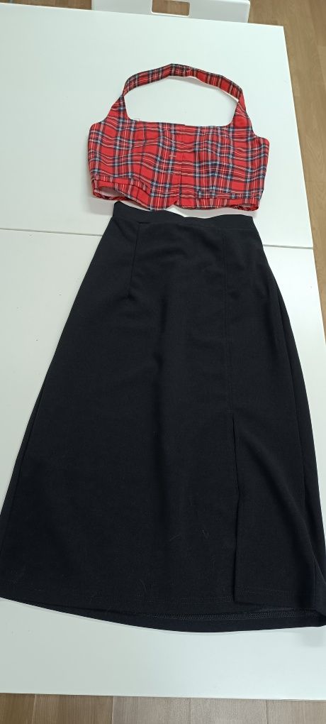 Conjunto saia e colete