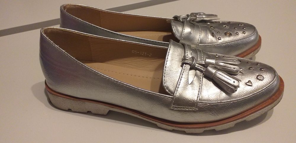 Buty damskie rozm. 38