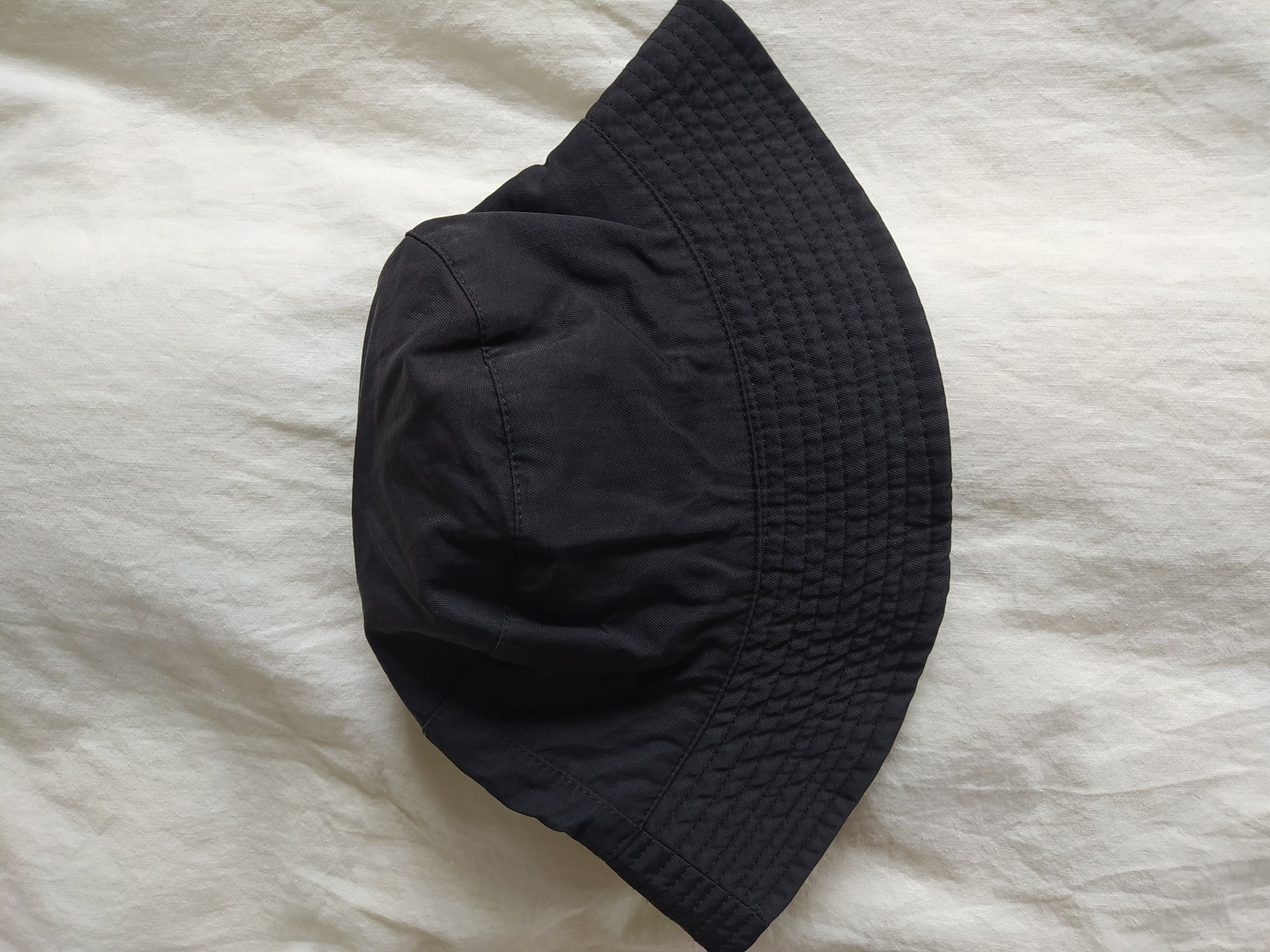 Bucket hat czarny