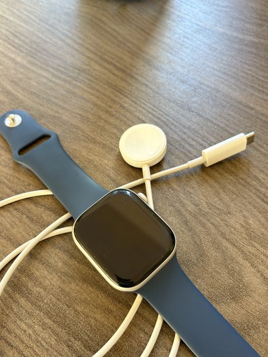 Apple Watch Series 10 GPS 46mm