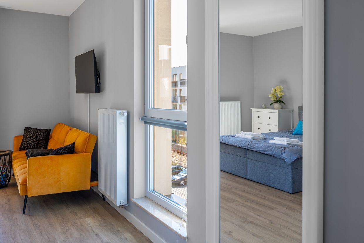 Apartament w Rumi przy Błoniach Janowskich
