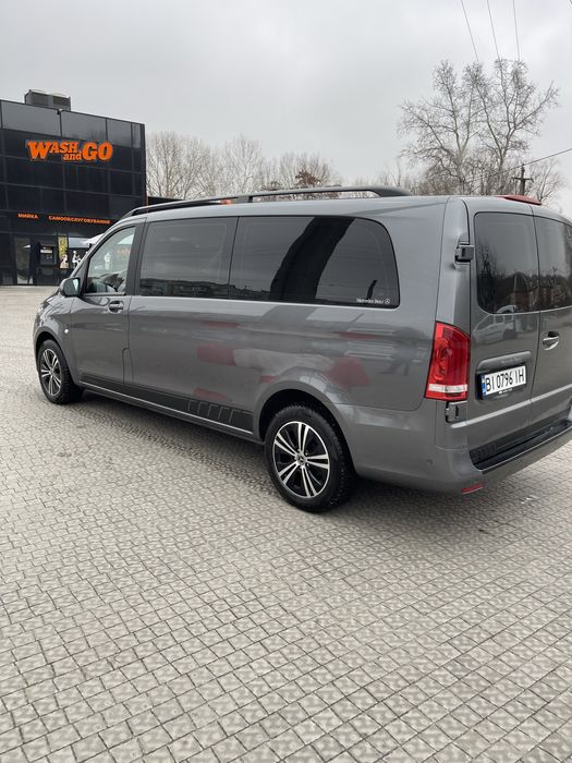 Mercedes Bito автомобіль