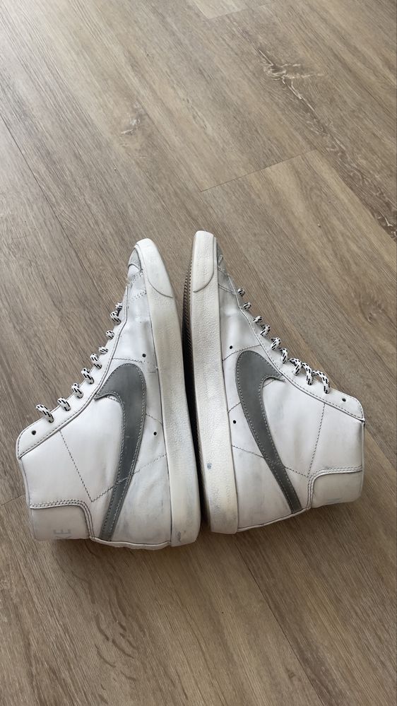 Nike blazer high