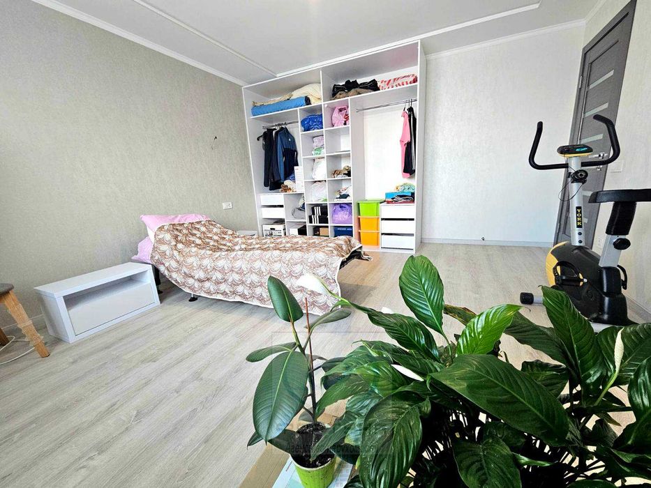 Розкішна  3 кім.кв з ПАНОРАМНИМ видом на Дніпро (і)