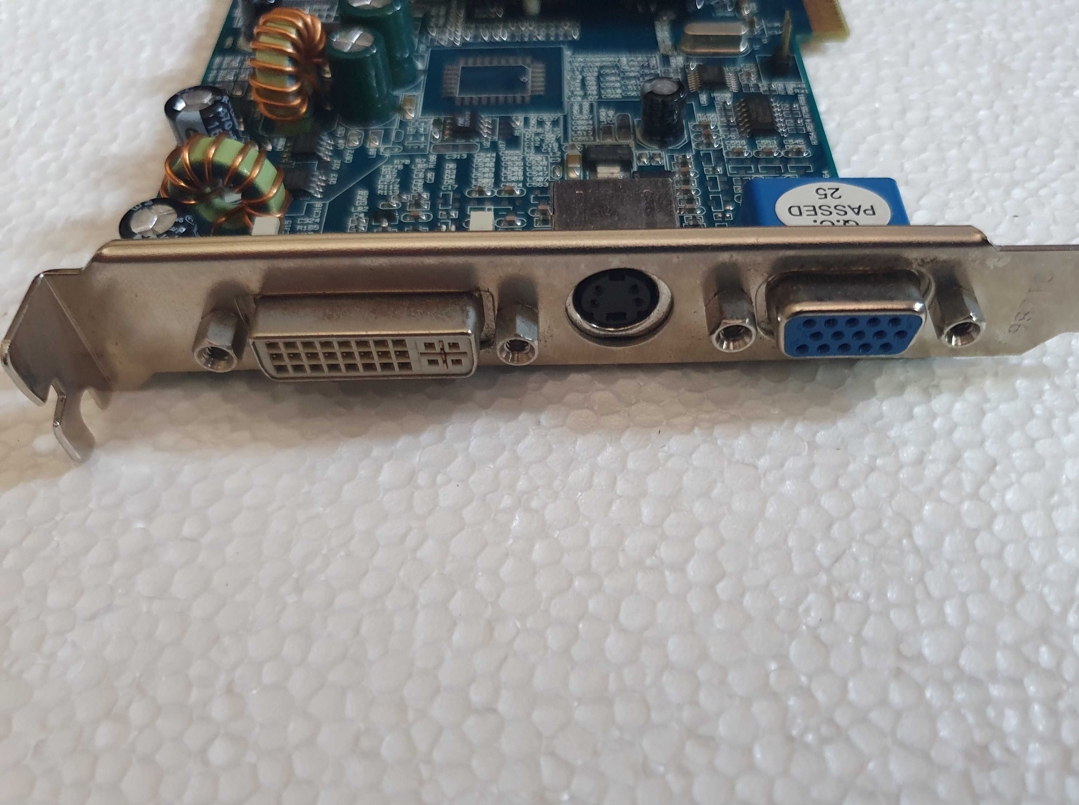 Placa Gráfica vintage, Nvidia Geforce FX5200 A4-NV34 DDR-C1-ZH, 128Mb