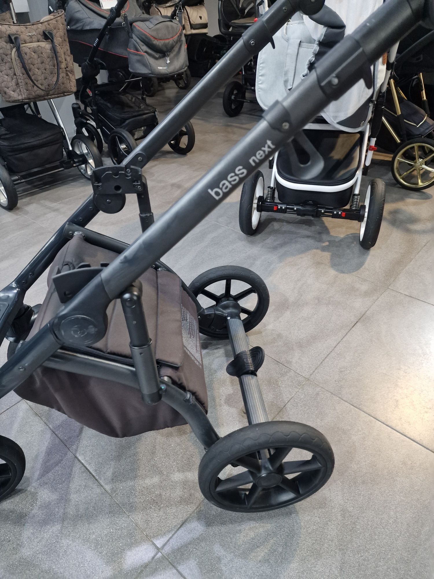 Wózek dziecięcy Roan Bass Naxt 2w1 wysyłka komis wózkolandia