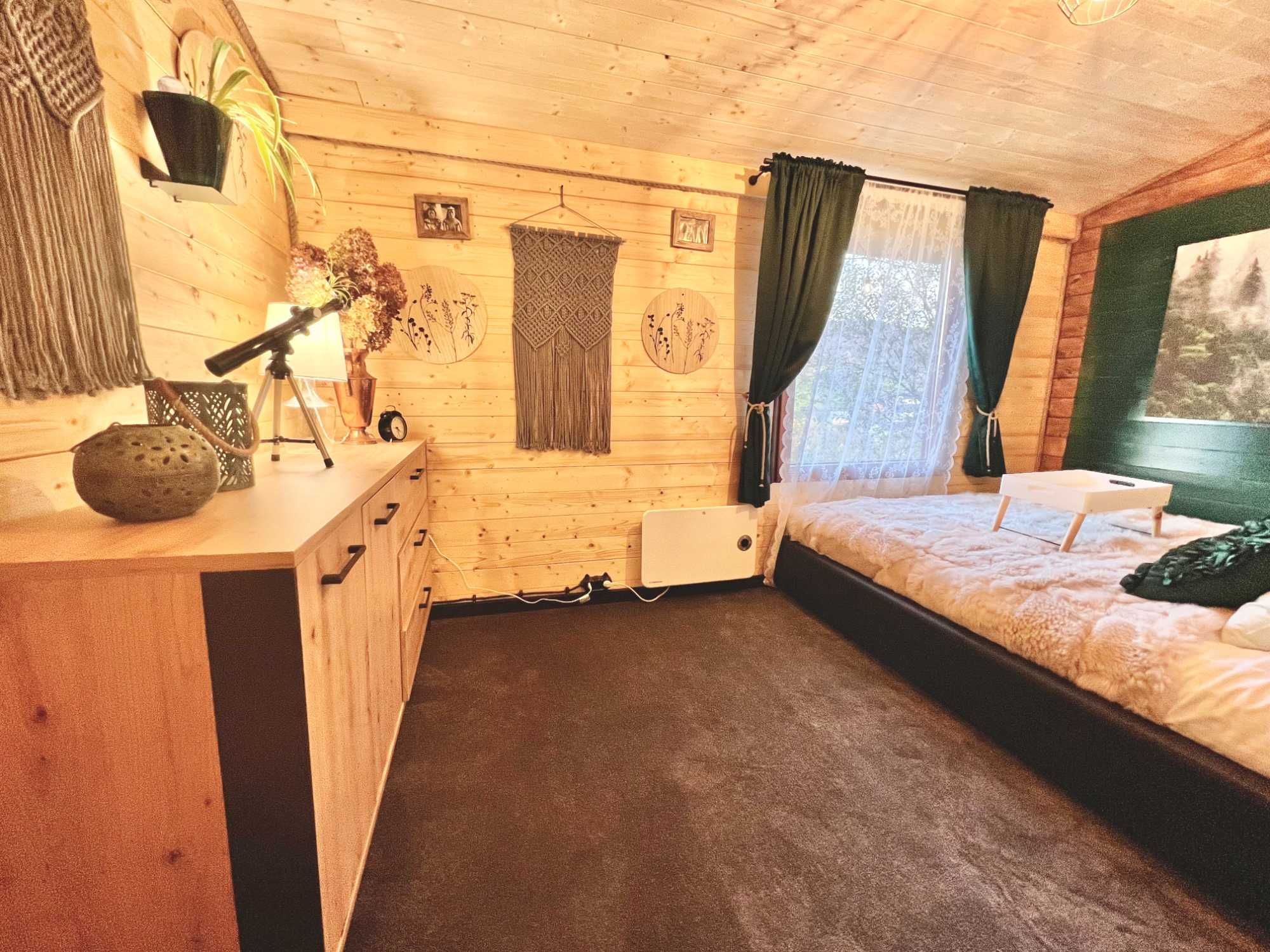 Domek z jacuzzi sauną na wyłączność Na szczycie wzgórza do 1700m2