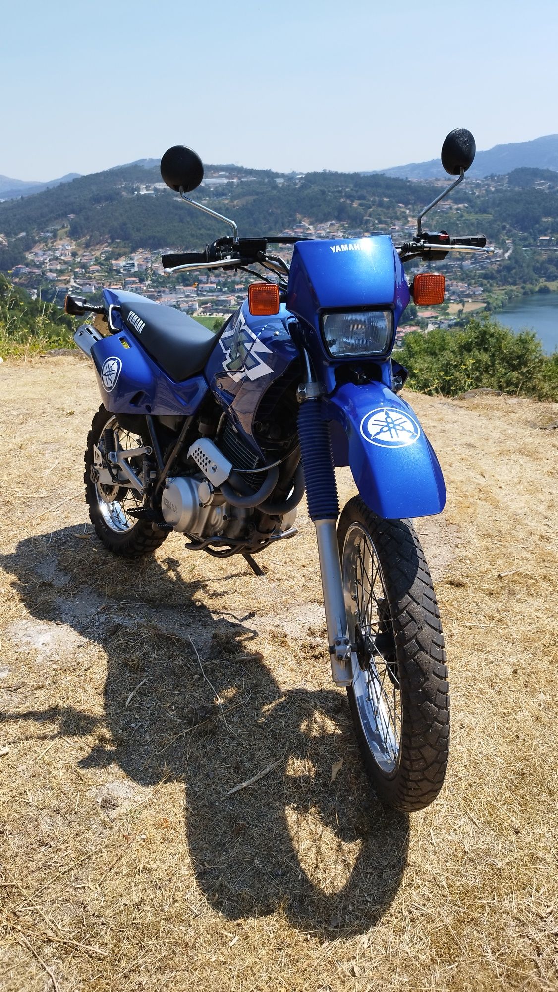 Yamaha XT 600 impecavel. um clássico para apreciadores