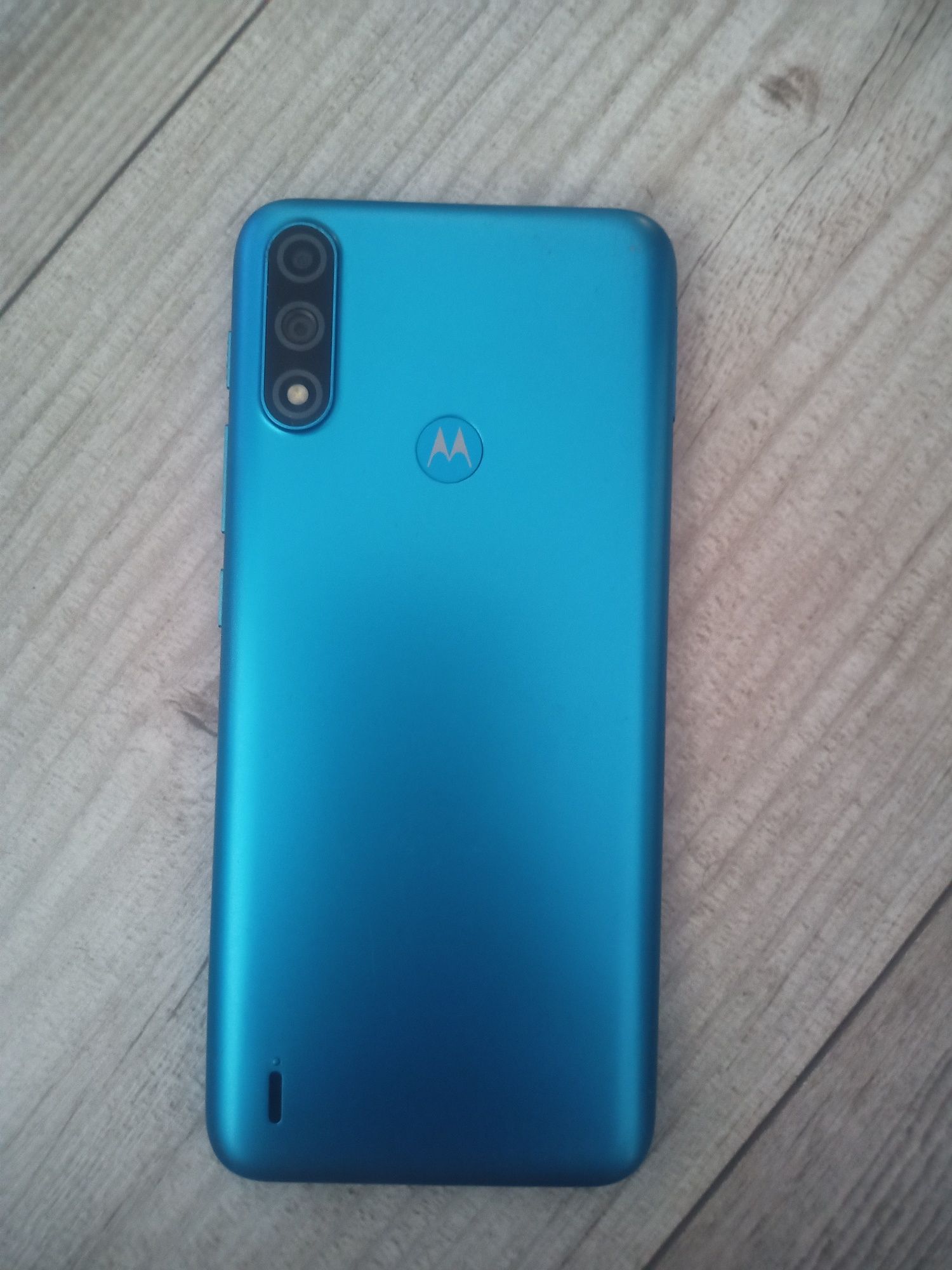 Motorola e7i power