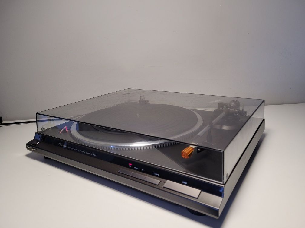Gramofon Technics SL-QD22 – Direct Drive,Quartz, półautomat, po serwie