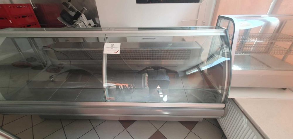 Lady chłodnicze na mięso ryby wędliny sery