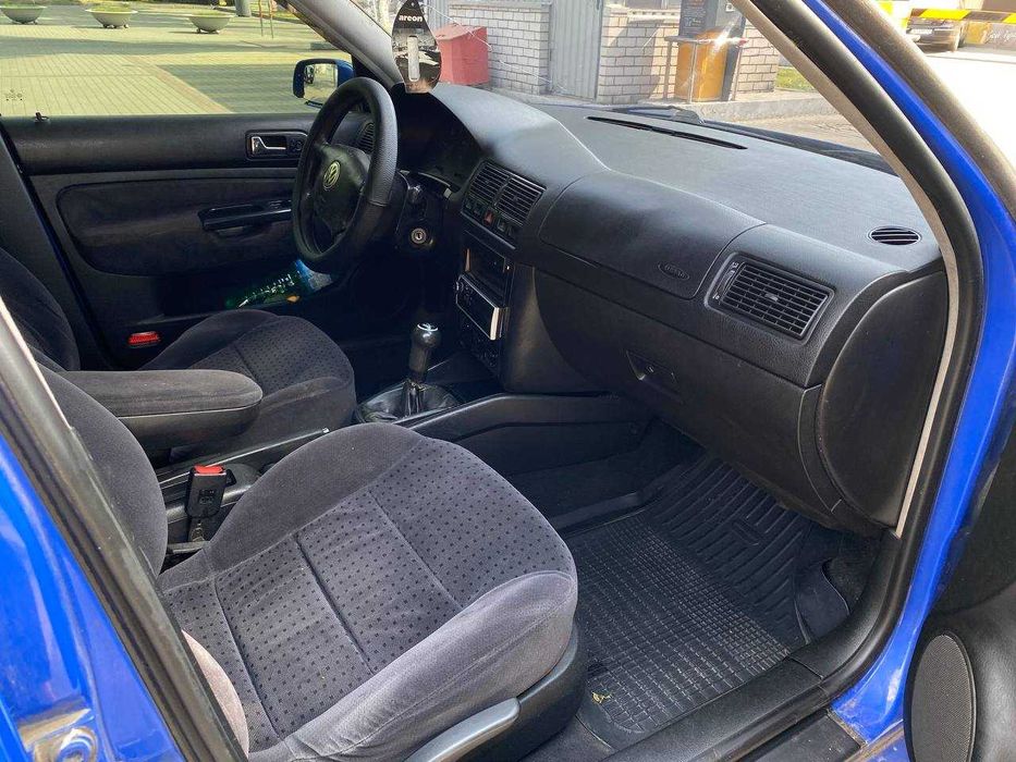 Volkswagen Golf 1999 Дизель 1,9