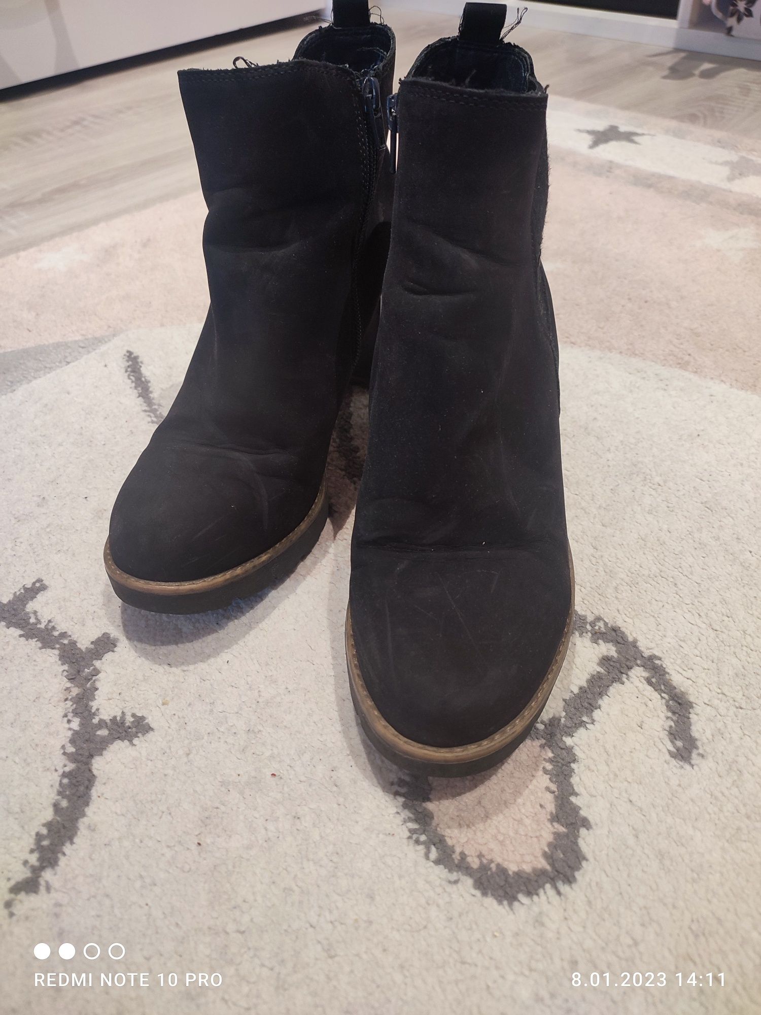 Buty botki na słupku traper koturn platforma greaceland Deichmann 40
