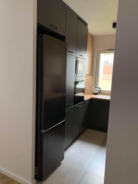 66m2, 2 sypialnie, oddzielny salon, garaz, ogrodek - 3900zl + czynsz
