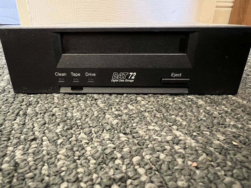 Streamer Dell DAT72  36/72GB 68-pin Tape Drive