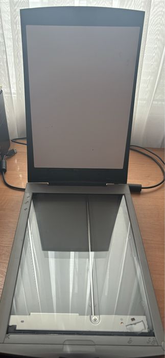 Сканер Canon lide 25