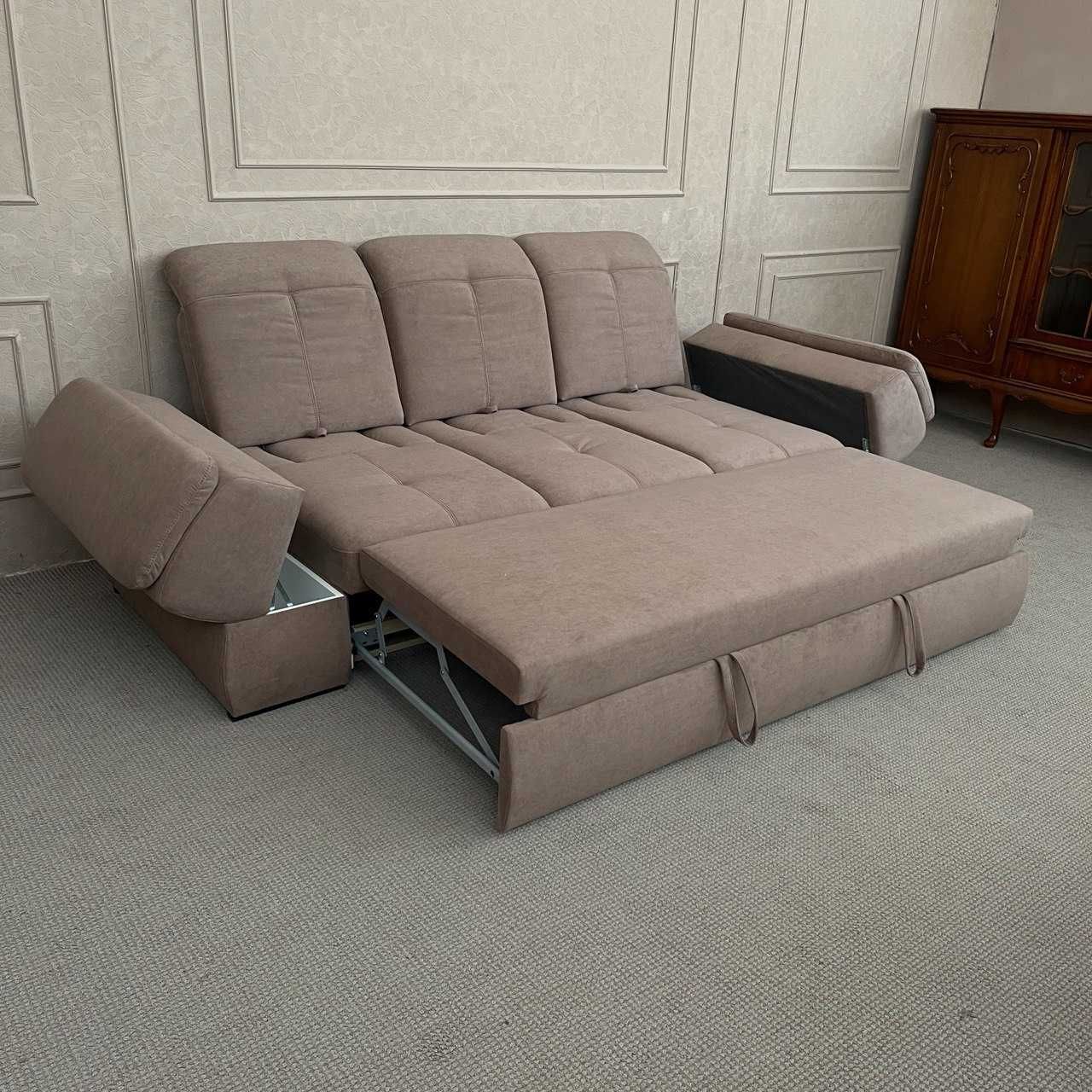 Тканинний розкладний диван