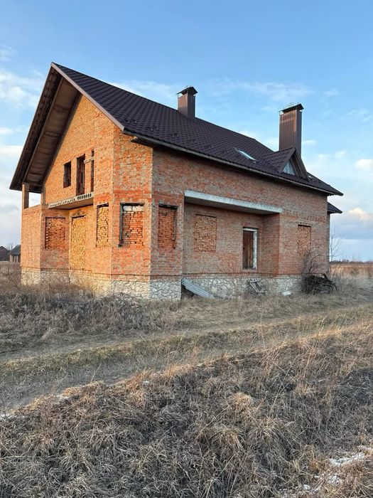 Продаж будинку с. Великі Млинівці