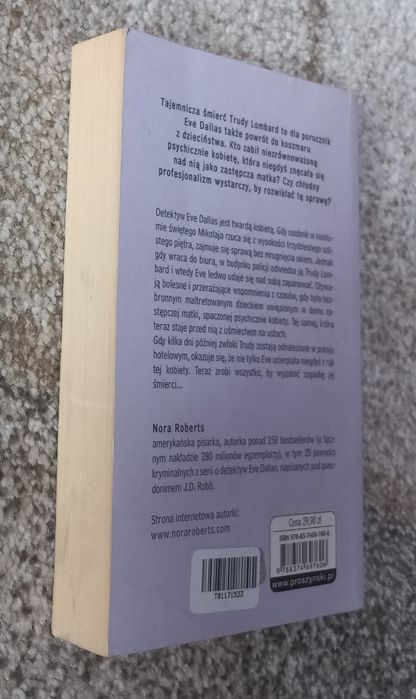 Śmierć o Tobie pamięta J D Robb Nora Roberts