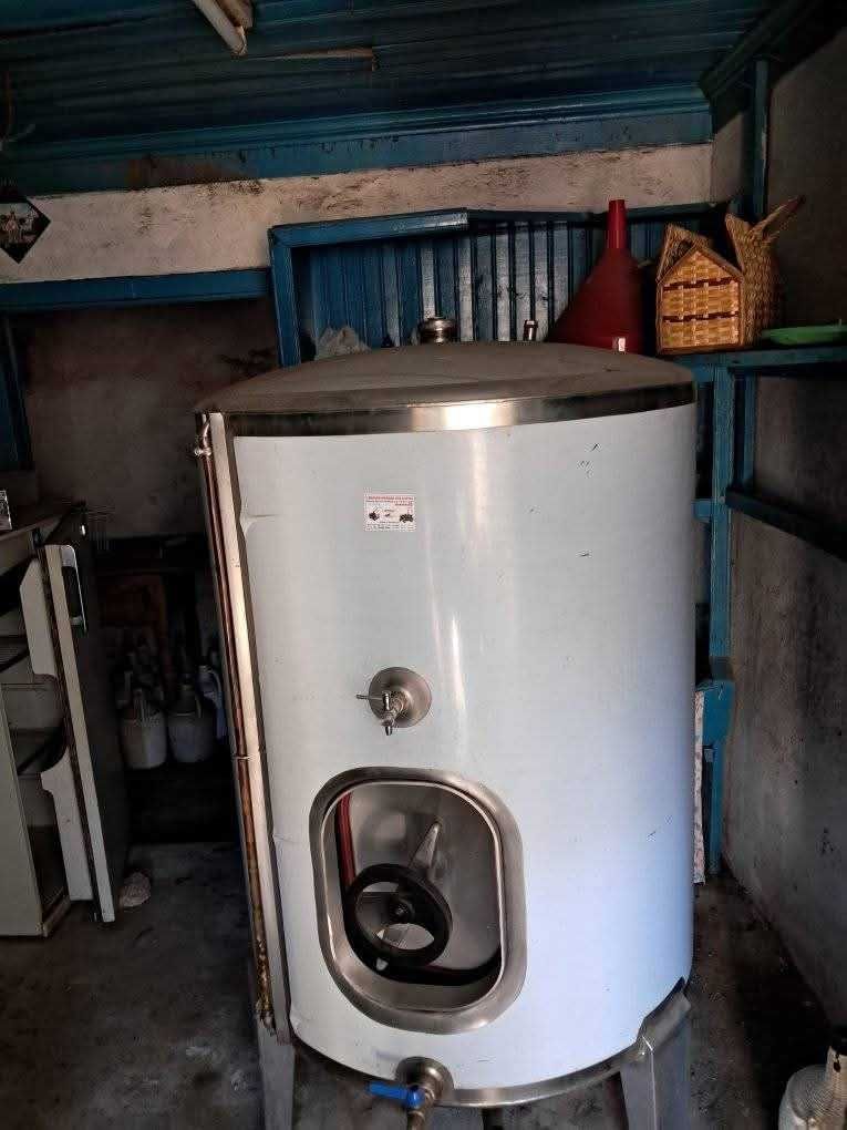 Cuba Vinho 500 litros