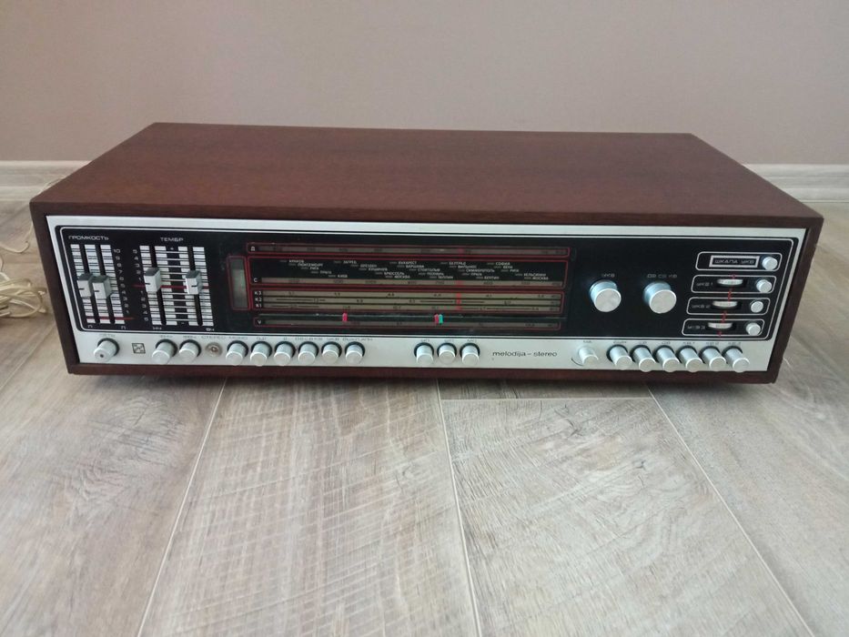 Радіола Melodija 104 stereo