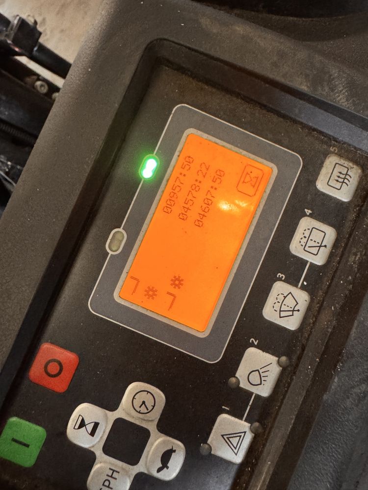 Wózek widłowy Toyota 8FBE18T, 4607h! elektryczny, wolny skok, 2018 rok