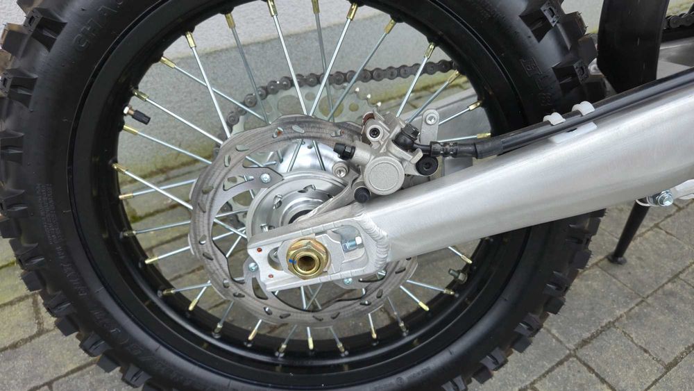 Dostawa GRATIS !!! Cross Barton NXT 300 Ciecz, Raty, Mocny 28KM