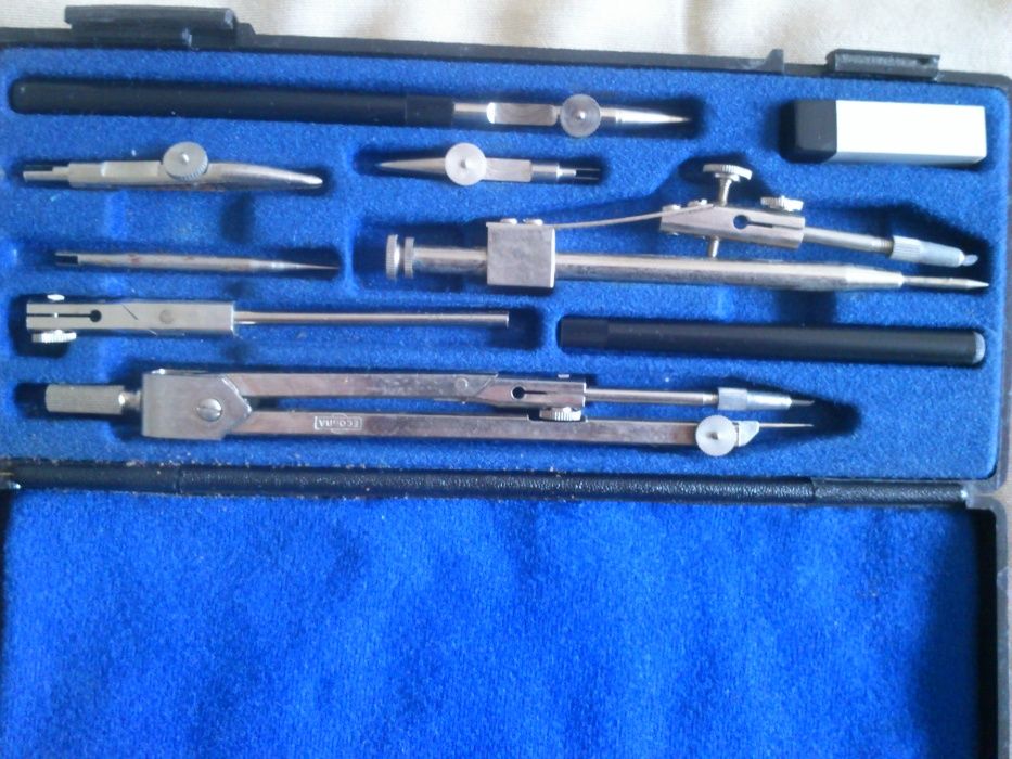 Antigo conjunto de desenho ECOBRA S-5A, completo