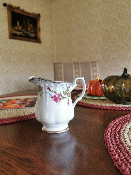 Mleczarka Chodzież Sygnowana kolekcja Róża 300 ml NOWA