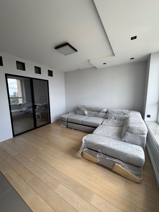 Власник. Продаж квартири 50 м² в ЖК  "Adamant" вул. В.Липківського 33А