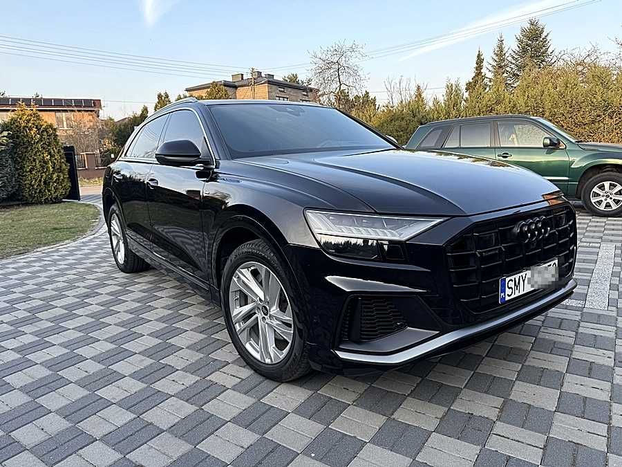Okazja Audi Q 8 S-line W bardzo dobrym wyposażeniu Head up