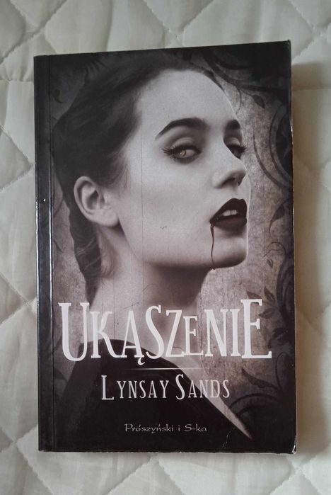 Ukąszenie - Lynsay Sands