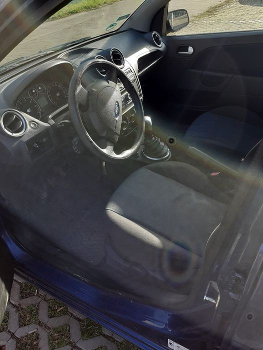 Ford Fiesta MK6 1.3 benzyna