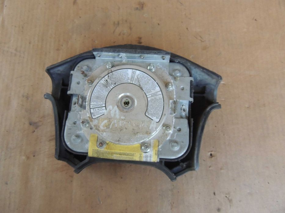 Poduszka powietrzna air bag kierowcy Mitsubishi Carisma