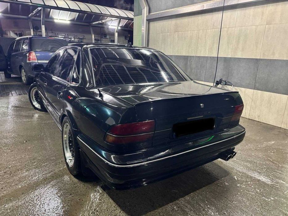 Митсубиси Сигма Капот Крыло Дверь Р.А.З.Б.О.Р.