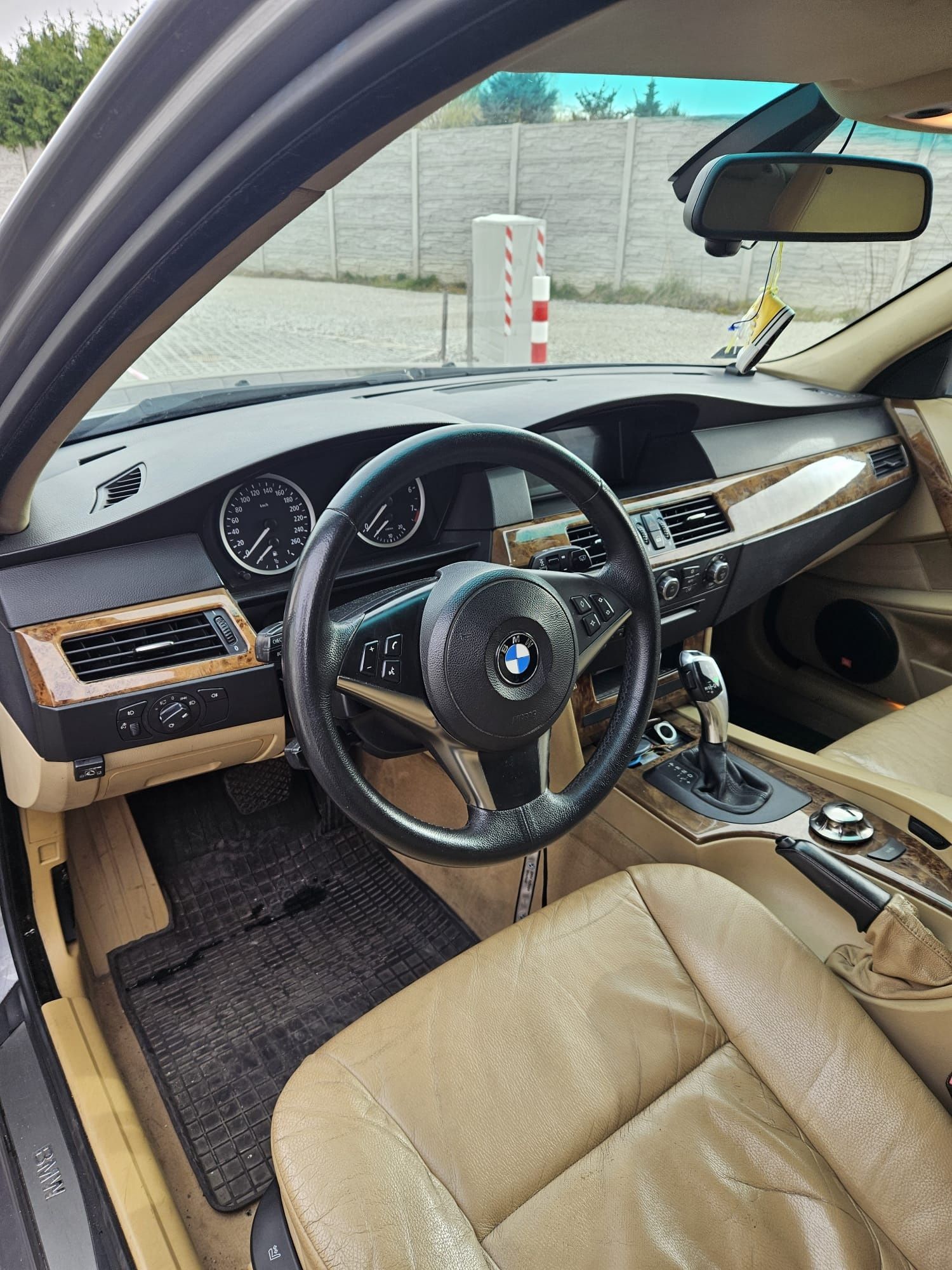 BMW e61 3.0 258 koni