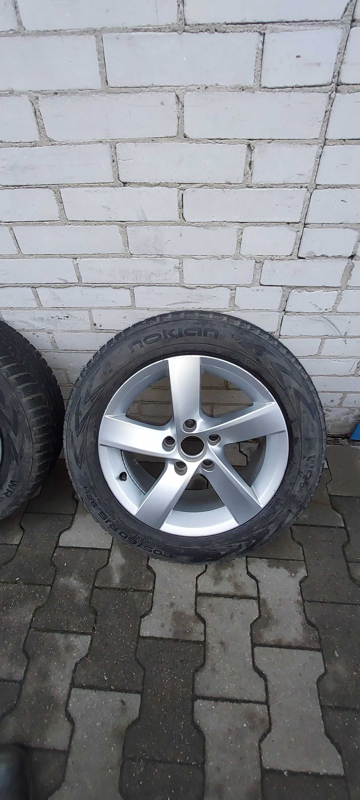 4 Felgi z oponami zimowymi do vw skoda 5×112 ET45 R16