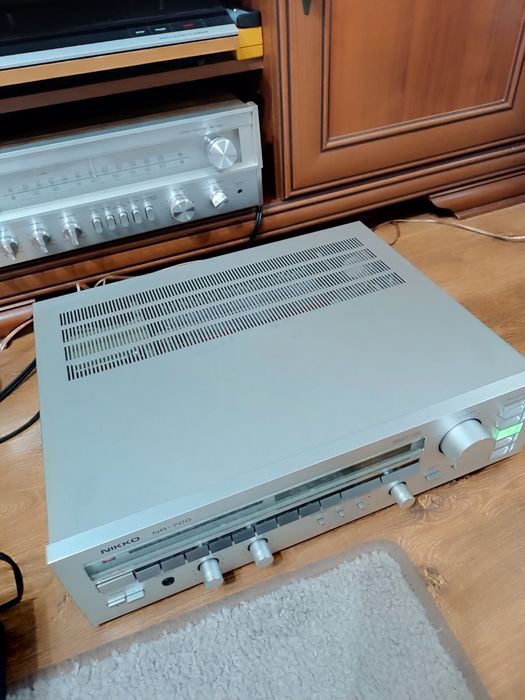 Amplituner Nikko NR 700