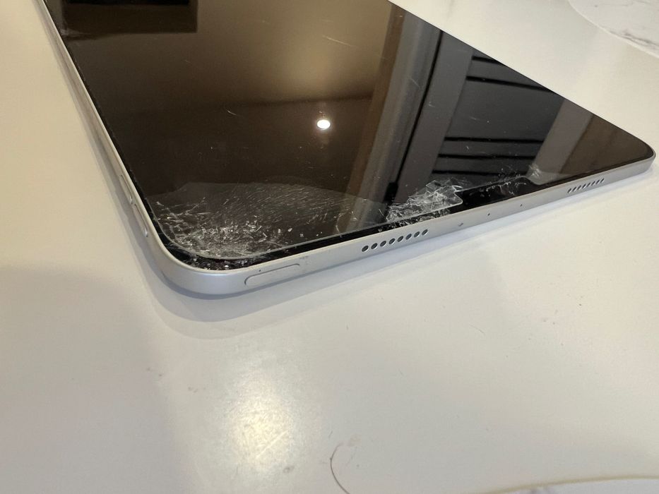 iPad Pro 11’ 3gen A2377 M1 128Gb - на запчастини