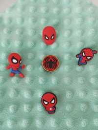 Przypinki Crocs Zestaw 5 sztuk Spiderman