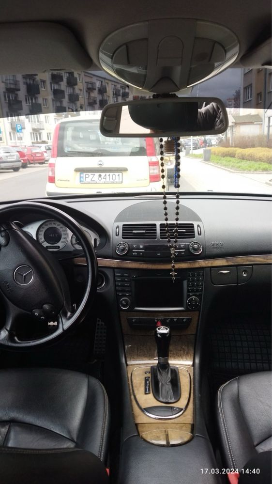 Mercedes-Benz Klasa E w211  2.2cdi