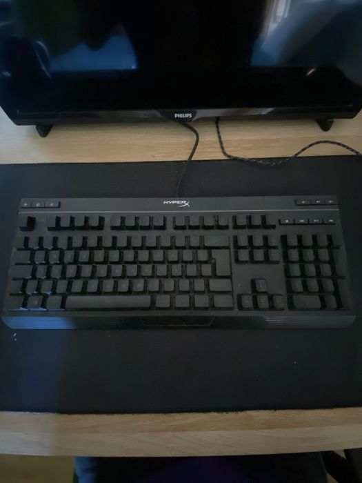 Teclado Gaming HyperX Alloy Core RGB (Membrana)