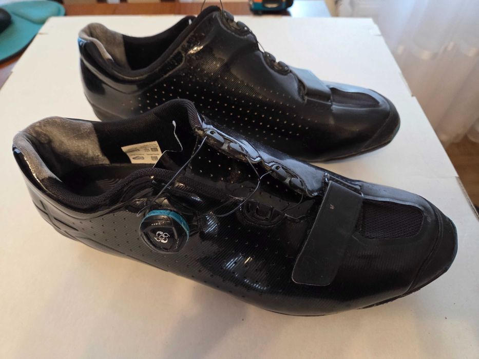 Веловзуття велотуфлі Shimano xc 700 BOA підошва Carbon Michelin