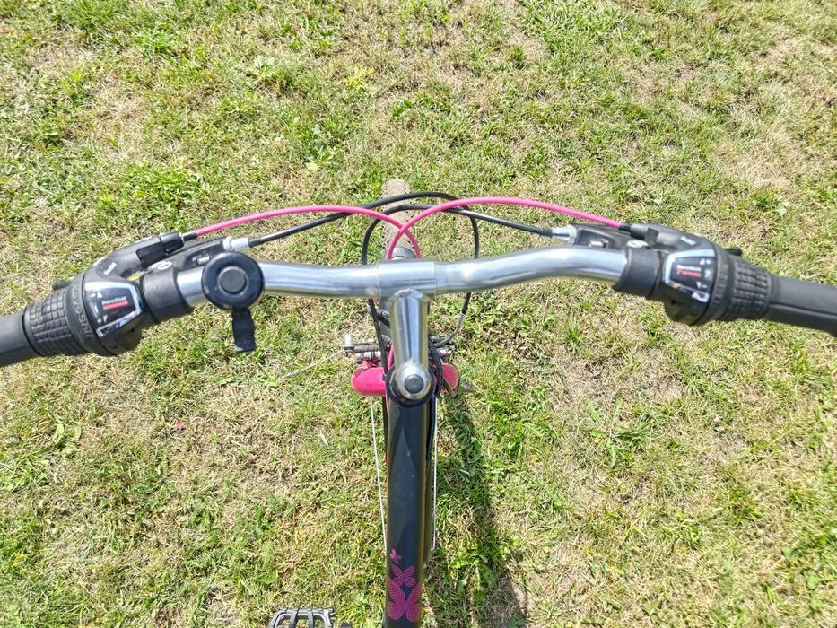 Rower B'twin różowo-czarny - 24"