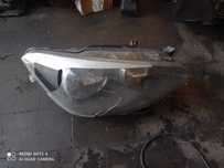 Prawa Lampa klosz BMW seria 1 uszkodzony G4L5