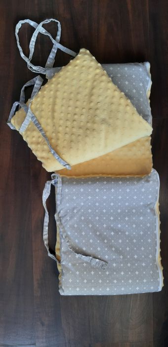 Ochraniacz na łóżeczko, kocyk i 2 poduszki