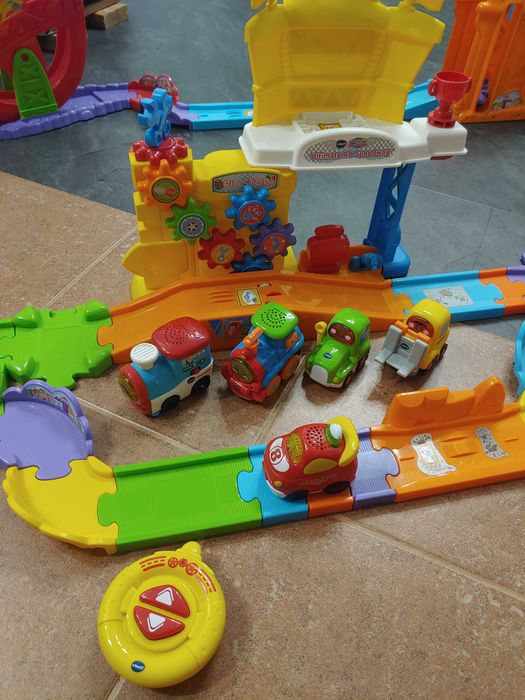 Трек, ігровий набір Vtech Ultimate RC Speedway
