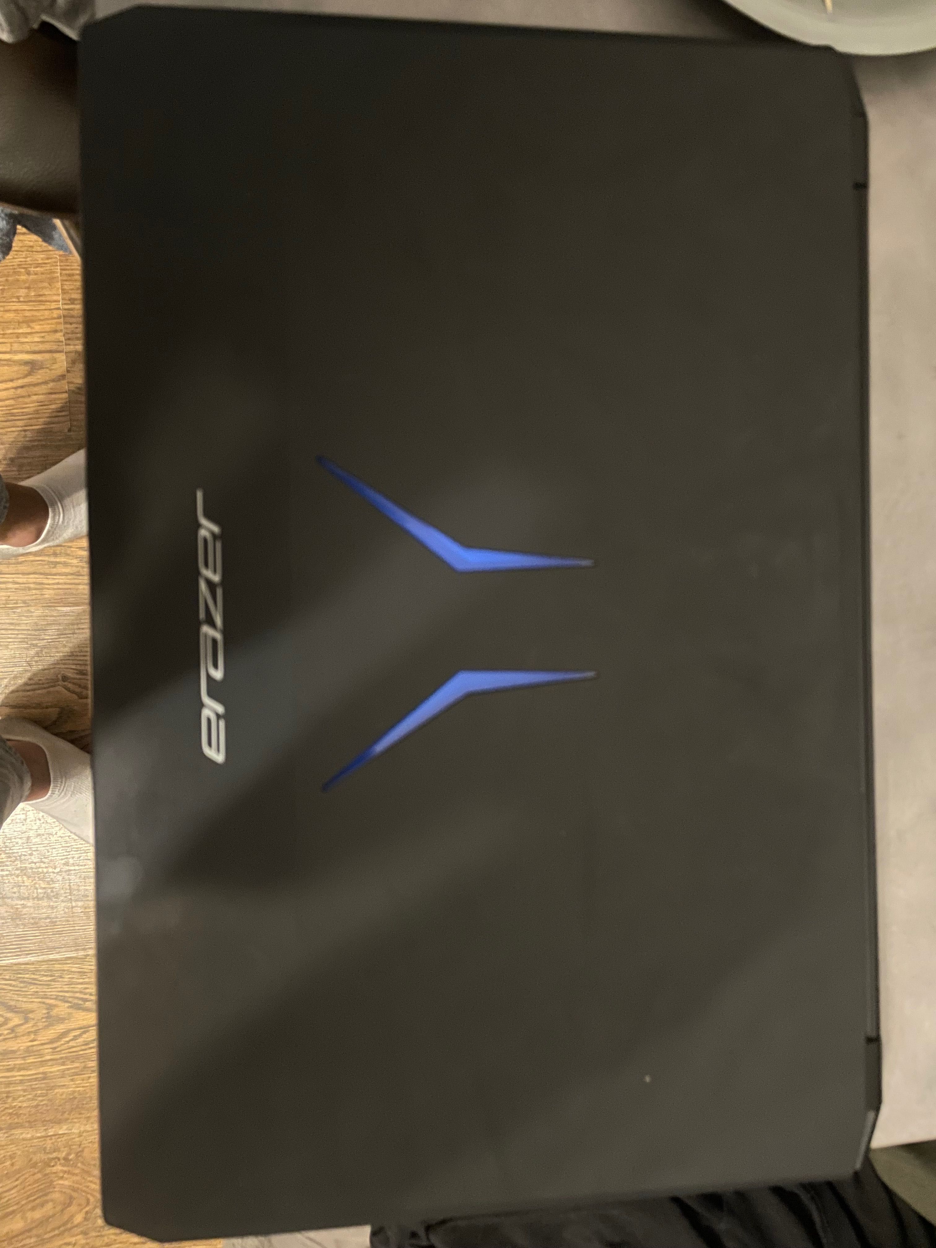 Sprzedam laptopa Medion