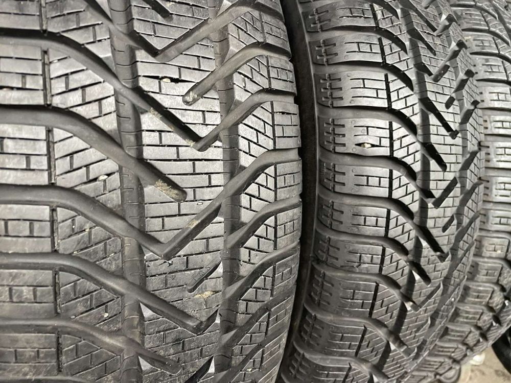 Шини 195/70 R16 Pirelli літо 2021р 7,7/7,3мм